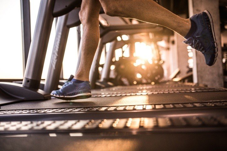 feet running on treadmill