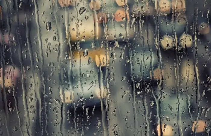 How To Stop Rain Noise on Windows: 10 Ways - Soundproof Panda Can Windows Be Installed In The Rain